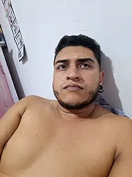 Juanhots online show from 05/18/26, 05:52