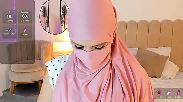 anna-henao online show from 02/05/25, 01:22