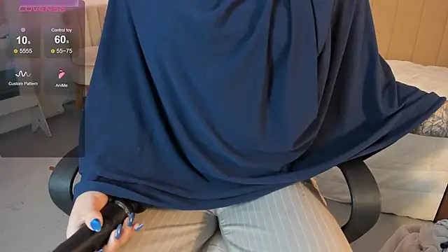 anna-henao online show from 03/04/25, 12:55