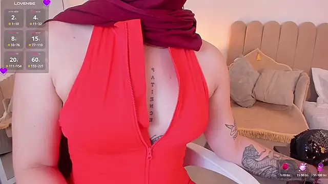 anna-henao online show from 04/28/26, 08:14