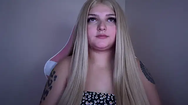 SweetPaige  online show from 01/29/25, 09:07