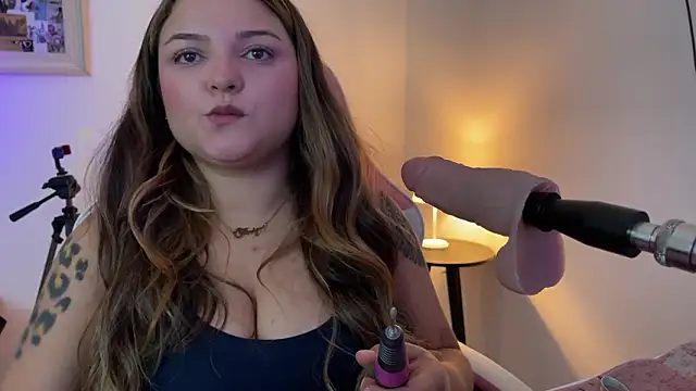 SweetPaige  online show from 03/11/26, 03:40