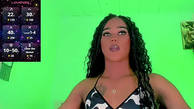 naomy  xx online show from 09/17/25, 09:27