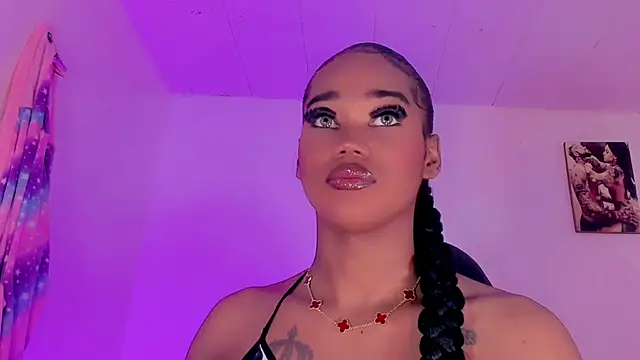 naomy  xx online show from 11/05/25, 03:17