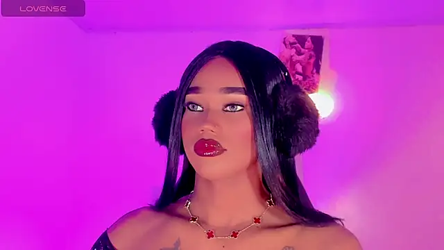 naomy  xx online show from 11/25/25, 03:17