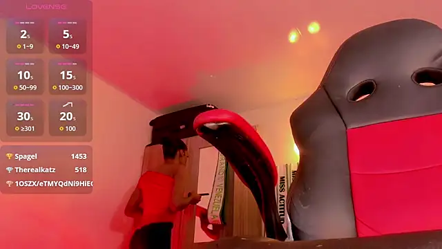 naomy  xx online show from 03/15/26, 09:10