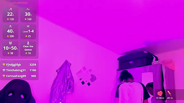 naomy  xx online show from 05/07/26, 03:23