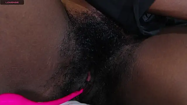 ItsVenuss online show from 02/10/25, 09:15