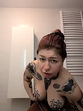 divine eve online show from 11/27/25, 03:36