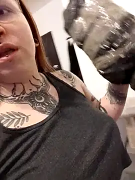 divine eve online show from 12/13/25, 09:53