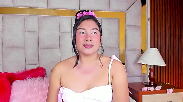 LinnaGardenia online show from 03/03/26, 02:56