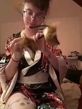 Snapshot of _foxygirl_ chatting on 01/31/25, 06:03 foxygirl online show from 01/31/25, 06:03