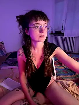  foxygirl  online show from 10/16/25, 05:03