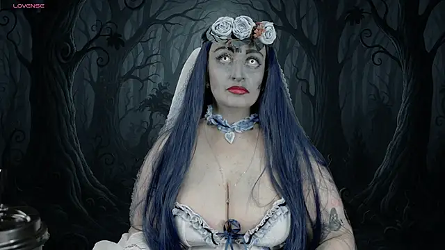 helenas fantasy online show from 10/10/25, 02:54