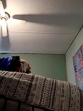 Snapshot of selfmadestud chatting on 02/14/26, 05:21 selfmadestud online show from 02/14/26, 05:21