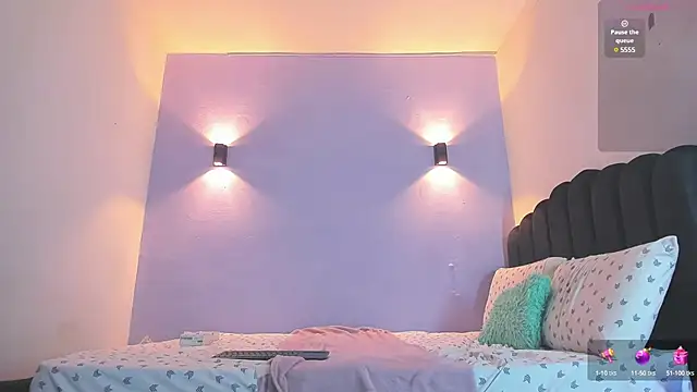 Sofia Clauss  online show from 03/05/25, 10:11