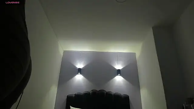 Snapshot of Sofia_Clauss_ chatting on 02/14/26, 03:36 Sofia Clauss online show from 02/14/26, 03:36