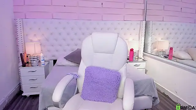 Yaaky  online show from 01/10/25, 02:34