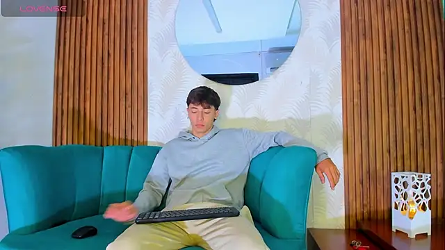 AlessandroDybala online show from 10/12/25, 12:37