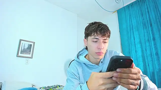 AlessandroDybala online show from 04/08/26, 12:16