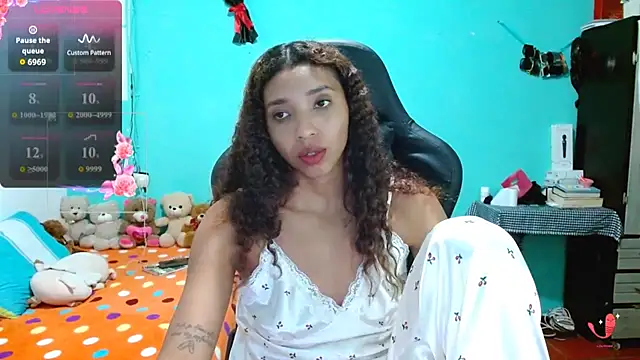 sensitive brunette online show from 02/14/26, 02:41