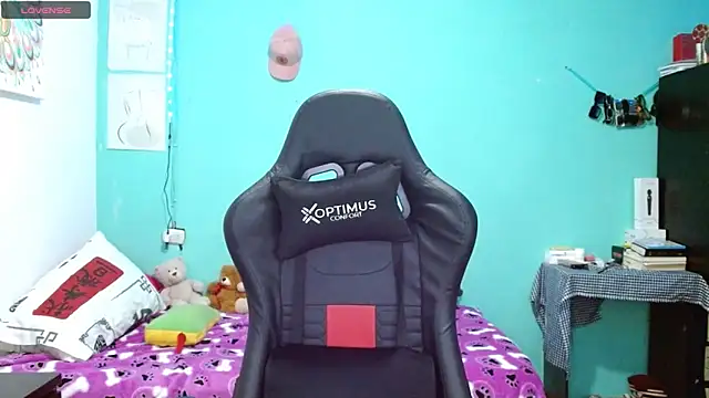 sensitive brunette online show from 02/27/26, 01:49