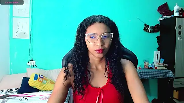 sensitive brunette online show from 06/10/26, 02:23