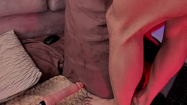 Tom cooper  online show from 03/20/25, 04:53