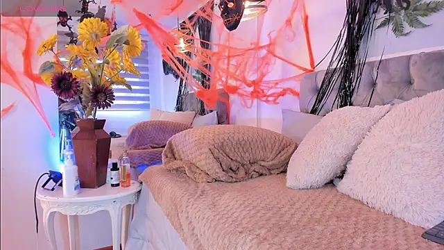 Tom cooper  online show from 10/19/25, 12:39