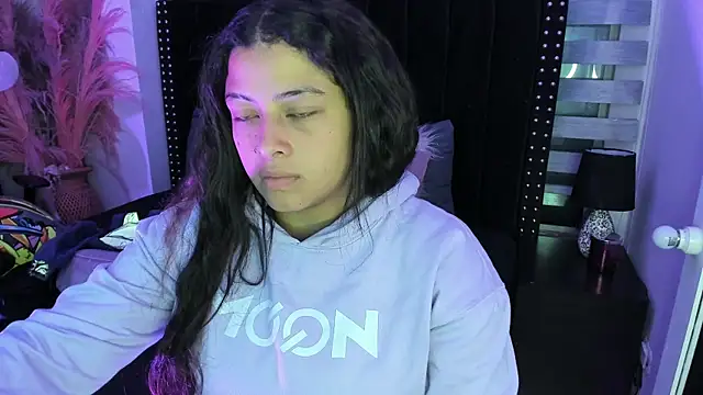 Sofiia-Rubb online show from 01/24/25, 03:54