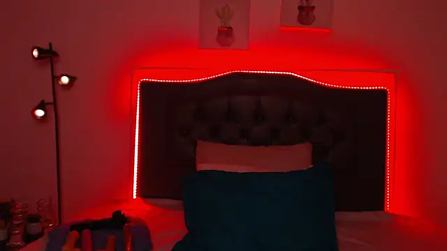 candy lux  online show from 03/03/26, 07:42