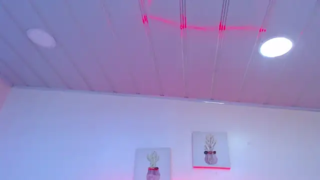 candy lux  online show from 05/08/26, 08:25