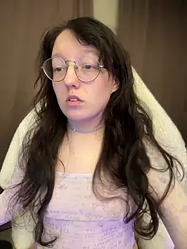 emigooflordXD online show from 12/15/24, 03:53