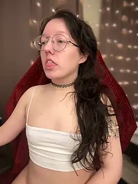 emigooflordXD online show from 12/23/24, 06:55