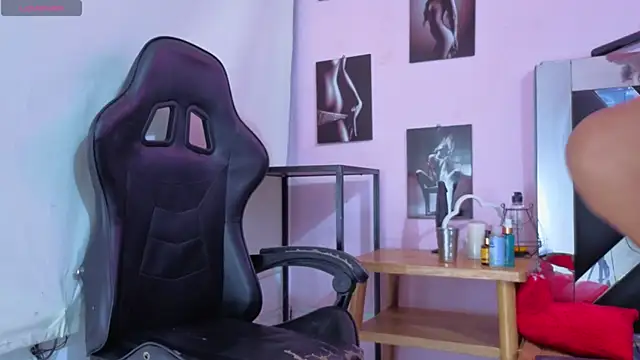 karla cutesweet online show from 11/16/25, 10:54