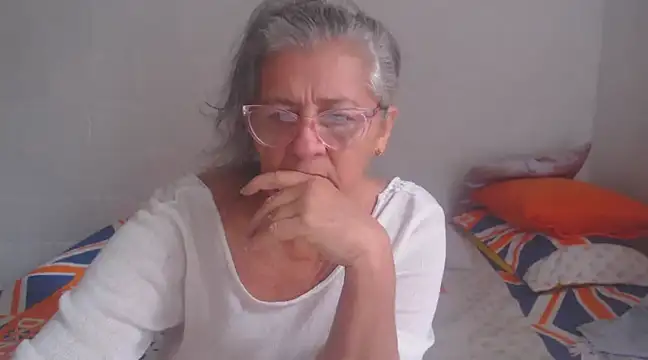 candy mature  online show from 02/24/25, 03:42