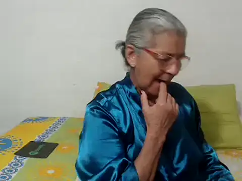 candy mature  online show from 03/20/25, 07:57