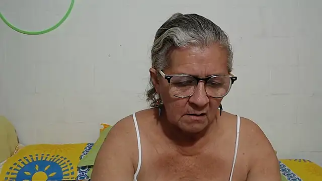 candy mature  online show from 02/05/26, 01:32