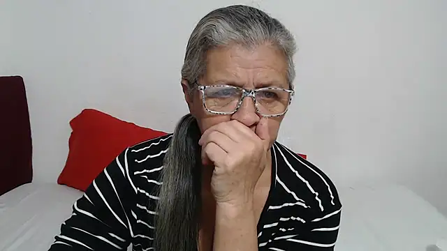 candy mature  online show from 05/14/26, 11:28