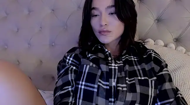 vangie  online show from 01/26/25, 02:24