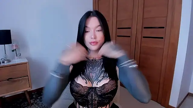 vangie  online show from 01/11/26, 03:17