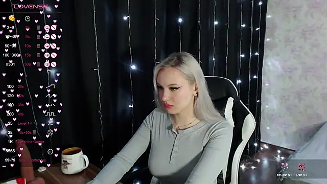 VikaPowers online show from 02/05/25, 06:04