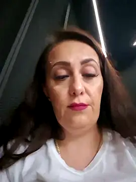 AvaLloyd online show from 03/17/25, 06:51