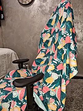 AvaLloyd online show from 02/13/26, 02:51