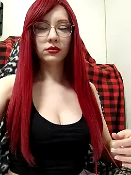 Snapshot of ElliMoor chatting on 01/09/25, 03:36 ElliMoor online show from 01/09/25, 03:36