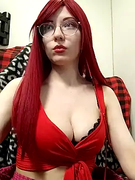 Snapshot of ElliMoor chatting on 01/20/25, 09:01 ElliMoor online show from 01/20/25, 09:01