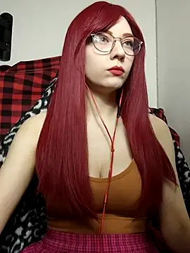 Snapshot of ElliMoor chatting on 03/11/25, 02:10 ElliMoor online show from 03/11/25, 02:10