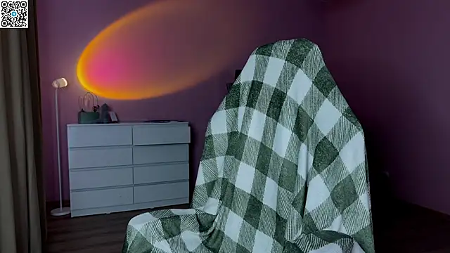 Ameliia castro online show from 11/12/25, 06:03