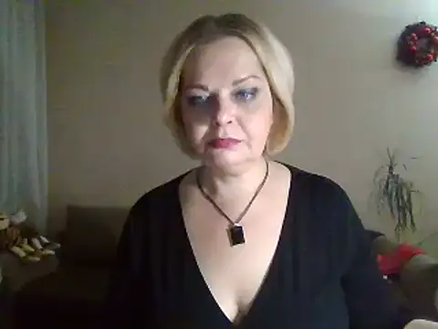 Snapshot of SofiyaPetrova chatting on 12/29/24, 01:45 SofiyaPetrova online show from 12/29/24, 01:45