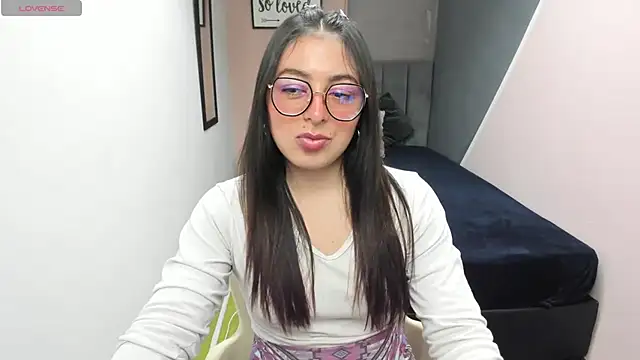 MiaWils  online show from 02/04/25, 10:34